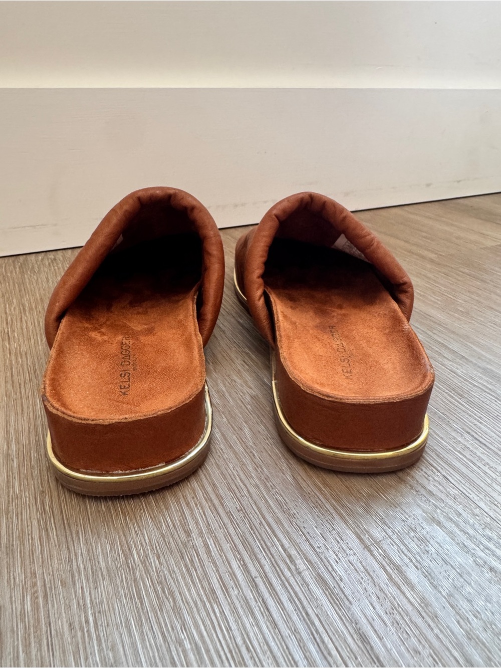 Kelsi Dagger Brooklyn Brown Leather Mule Clogs Women’s Size 8 cognac slip on - Picture 5 of 7